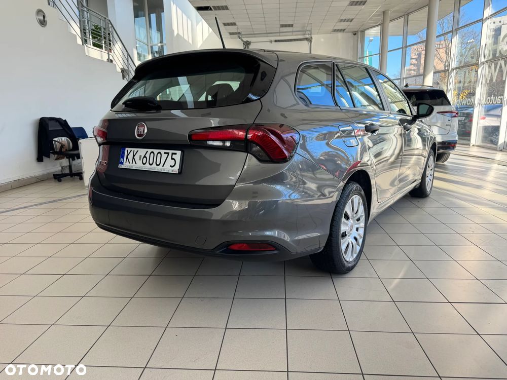 Fiat Tipo 1.0 T3 - 7