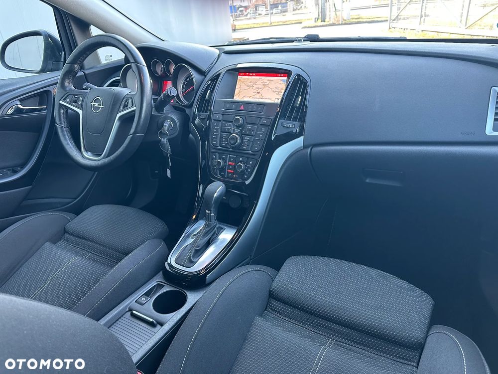 Opel Astra 2.0 CDTI DPF Automatik Exklusiv - 14