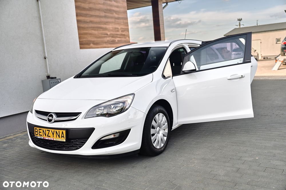 Opel Astra 1.6 Style - 24