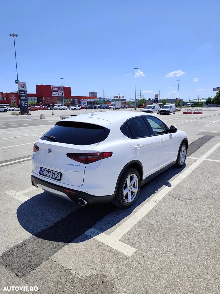 Alfa Romeo Stelvio 2.0 Turbo AWD AT8 Super - 3