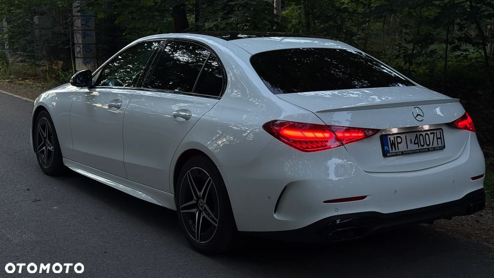 Mercedes-Benz Klasa C 180 mHEV Business Edition - 21