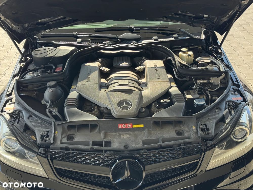 Mercedes-Benz Klasa C 63 AMG AMG SPEEDSHIFT MCT Black Series - 15
