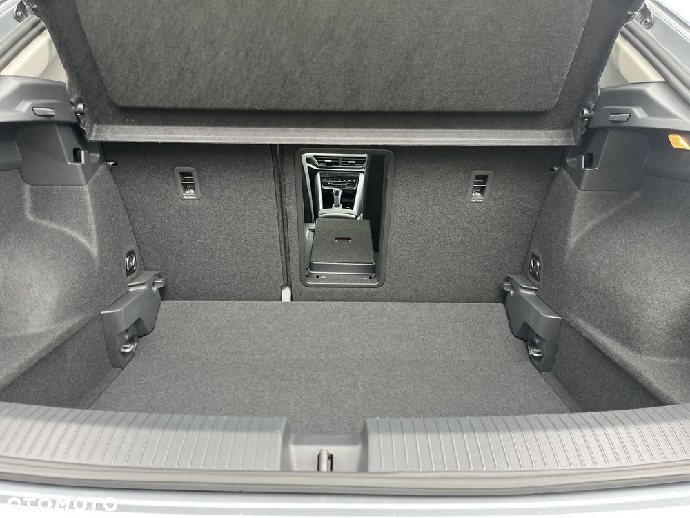 Volkswagen T-Roc 1.5 TSI Life Plus DSG - 39