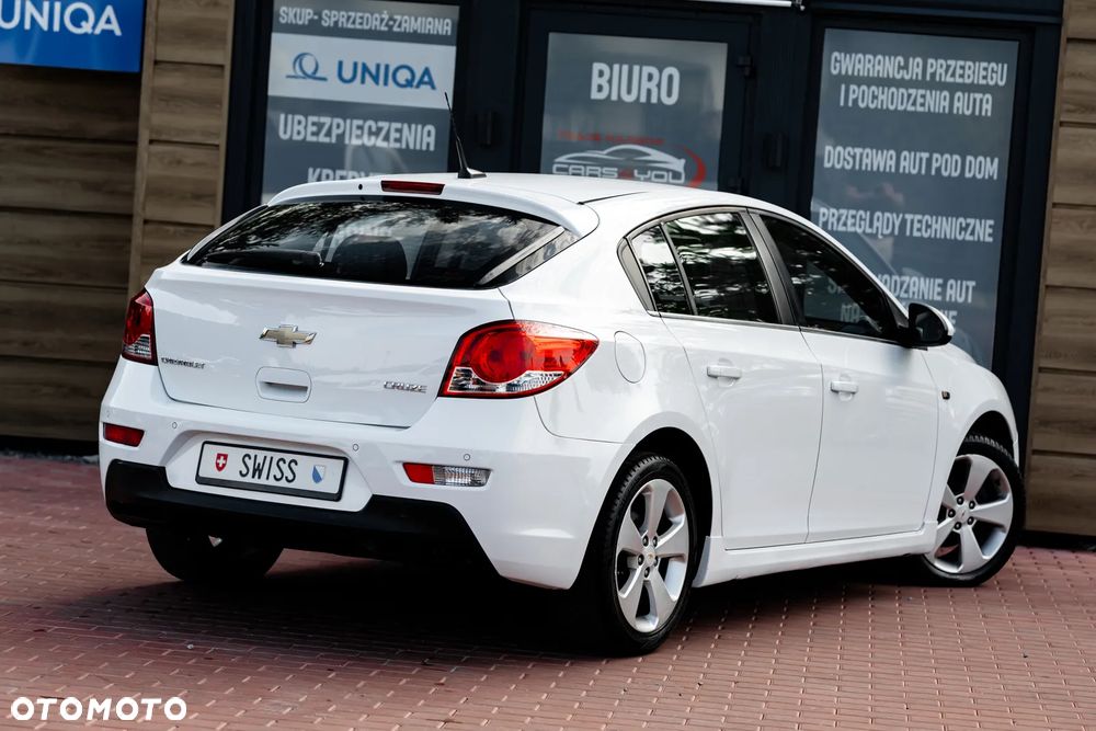 Chevrolet Cruze 1.8 LT+ - 10