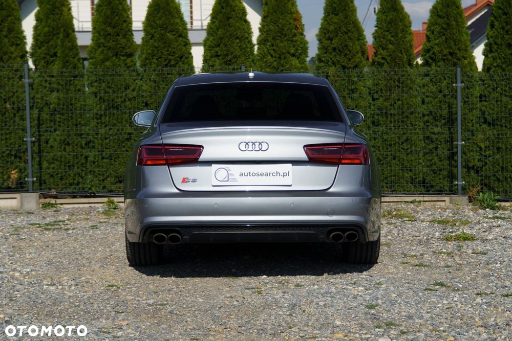 Audi S6 Limousine - 6