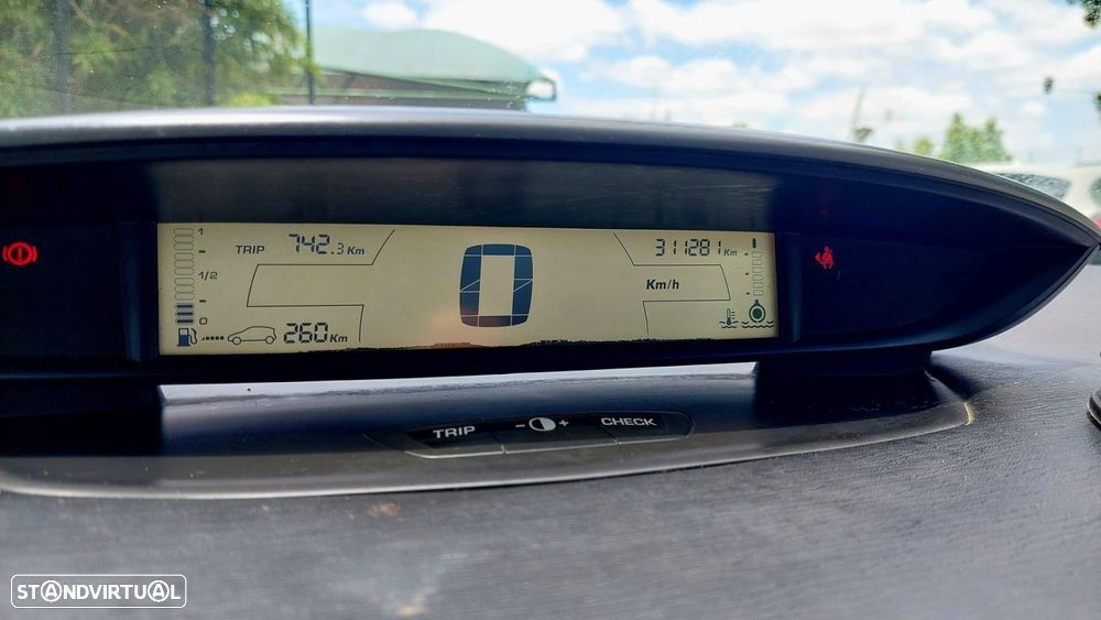 Citroën C4 Coupé 1.6 HDi X - 10