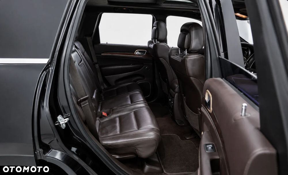 Jeep Grand Cherokee - 10