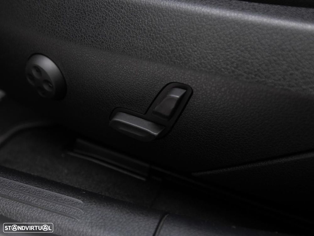 Mercedes-Benz C 300 d AMG Line - 18