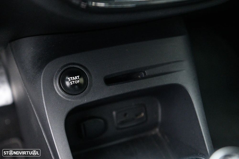 Renault Captur 1.5 dCi Exclusive - 19