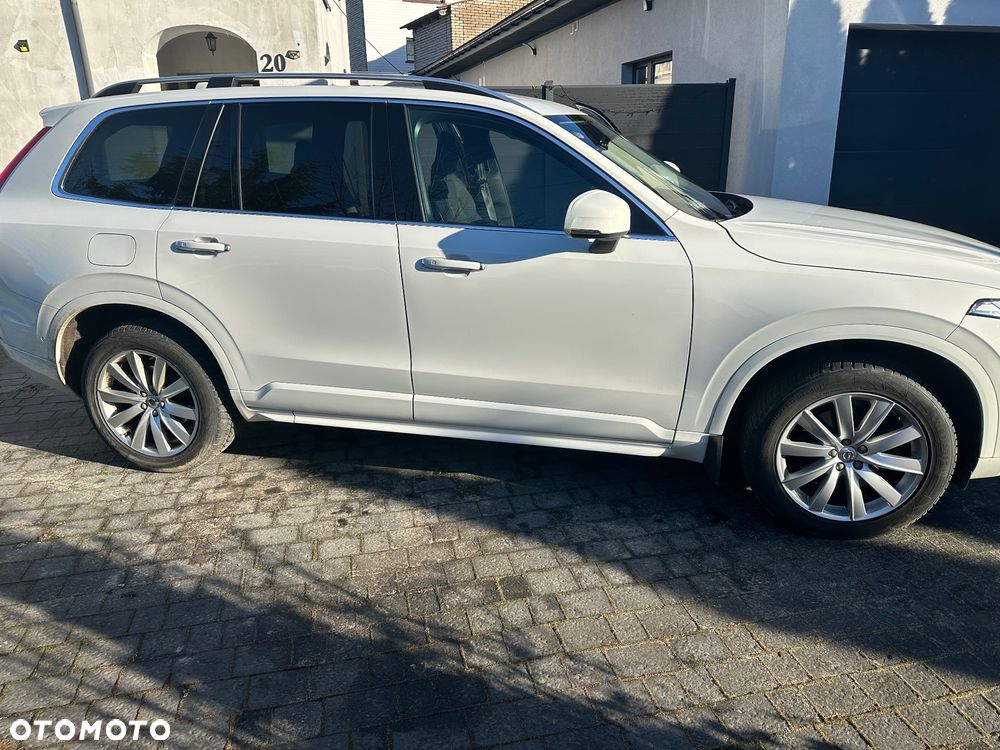 Volvo XC 90 D5 AWD Momentum - 12