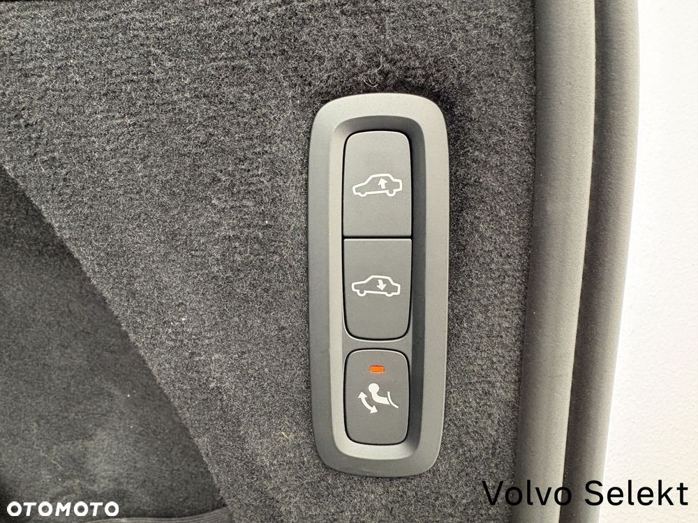 Volvo XC 90 - 27