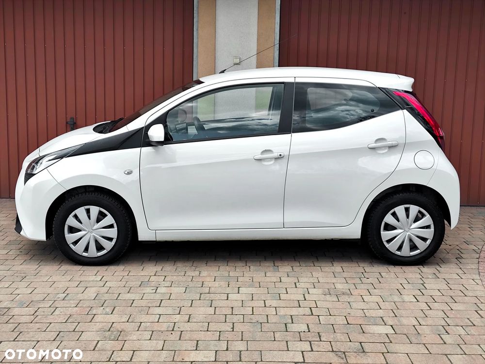 Toyota Aygo x - 9