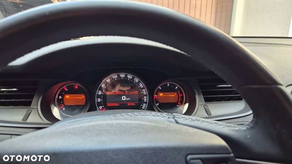 Citroën C5 2.0 HDi Exclusive - 10