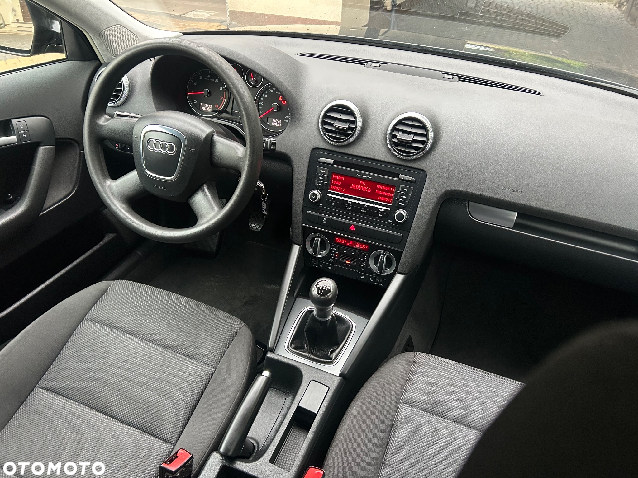 Audi A3 Sportback 1.6 Attraction - 14