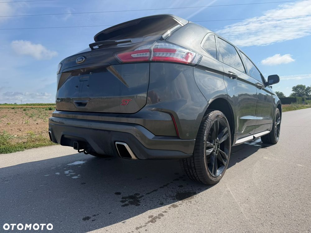 Ford Edge - 4