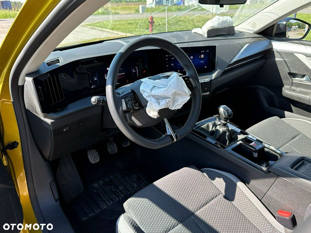 Opel Astra 1.2 Turbo Edition - 12
