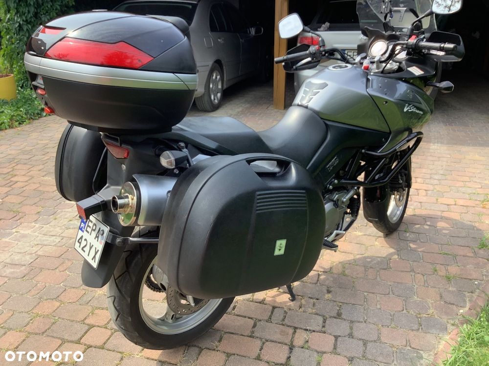Suzuki DL - 4