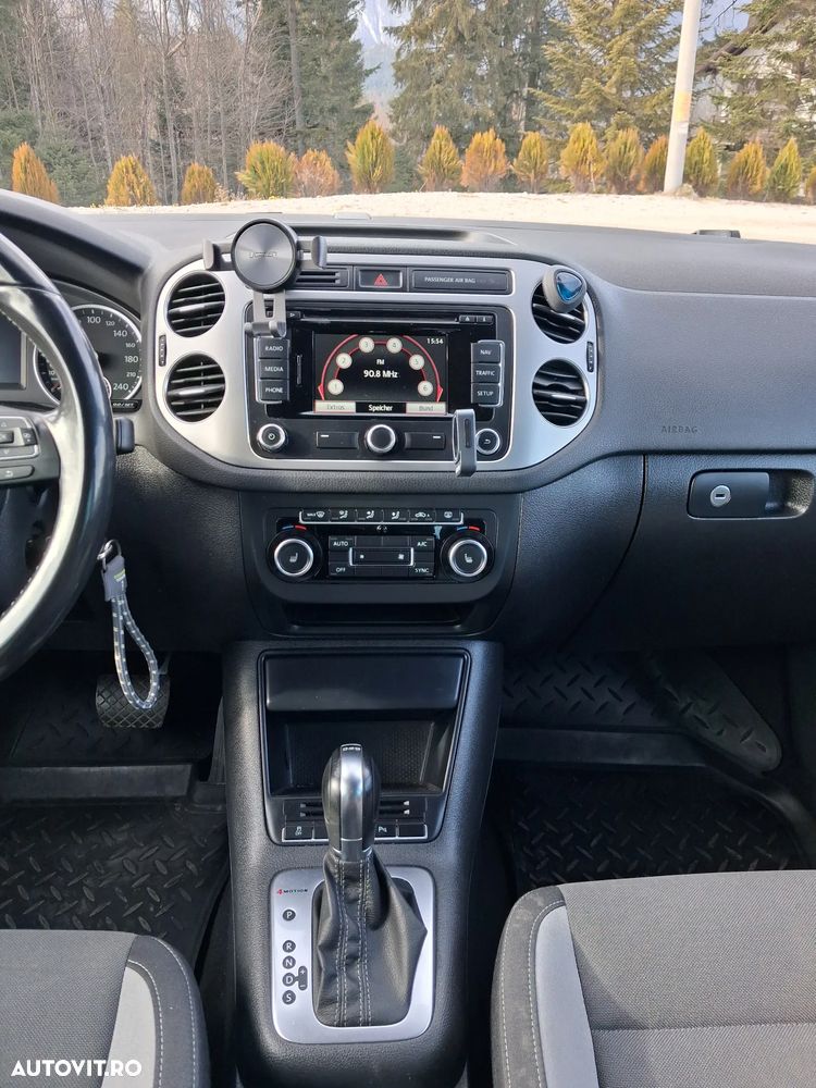 Volkswagen Tiguan 2.0 TDI DPF 4Motion BlueMotion Technology DSG Life - 6