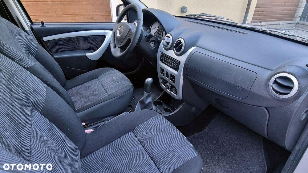 Dacia Sandero - 12