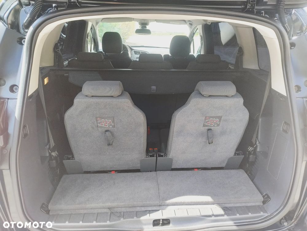 Peugeot 5008 2.0 HDi Family 7os - 20