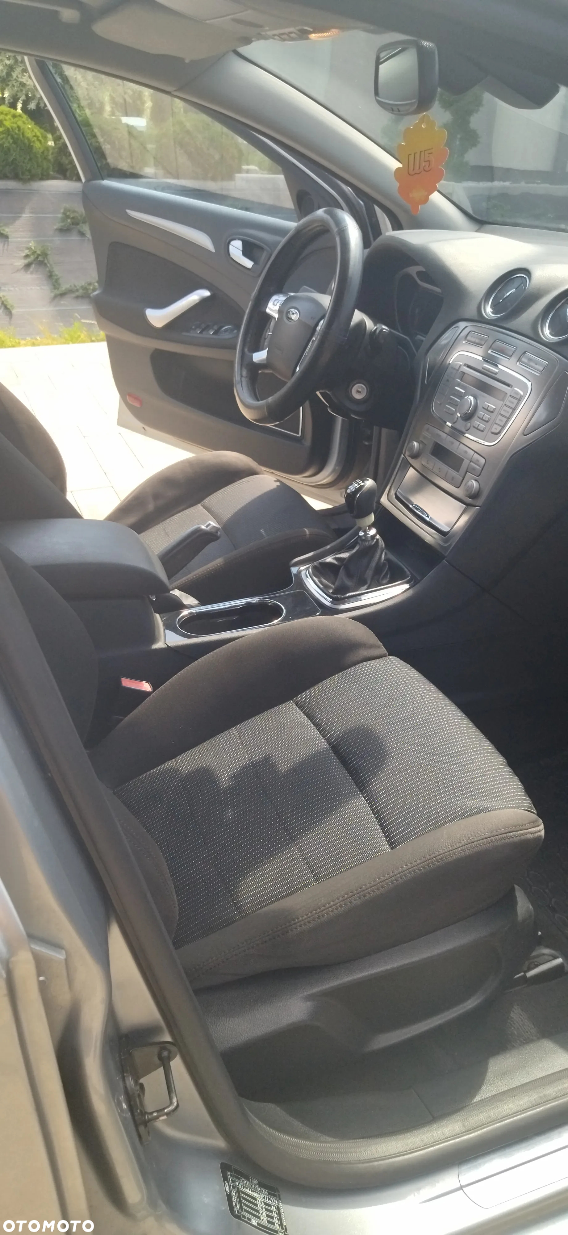 Ford Mondeo 2.0 TDCi Titanium - 9