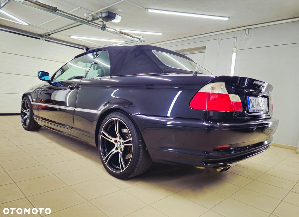 BMW Seria 3 323Ci - 5