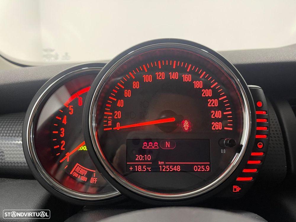 MINI 5 Portas Cooper D - 30