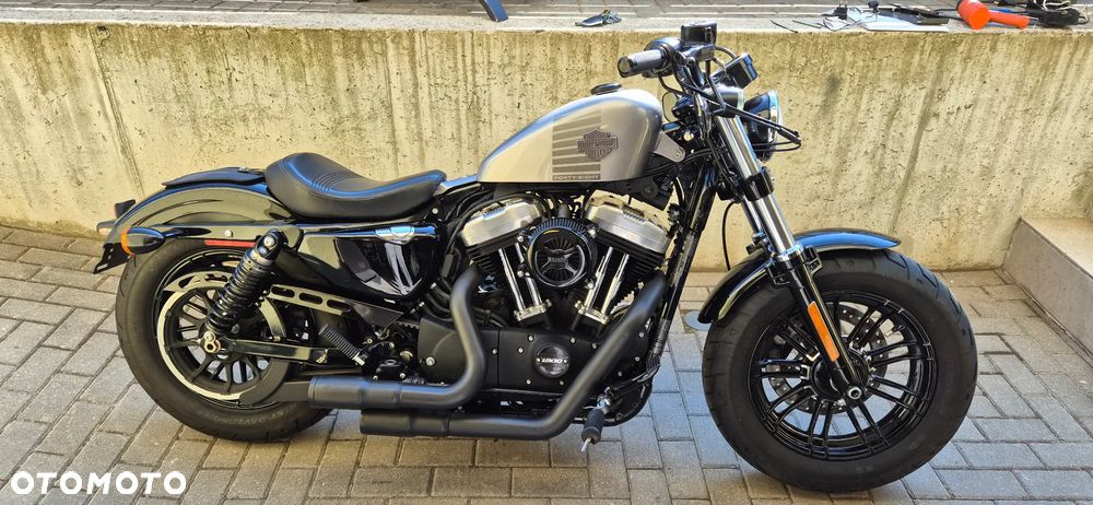 Harley-Davidson Sportster Forty-Eight - 1