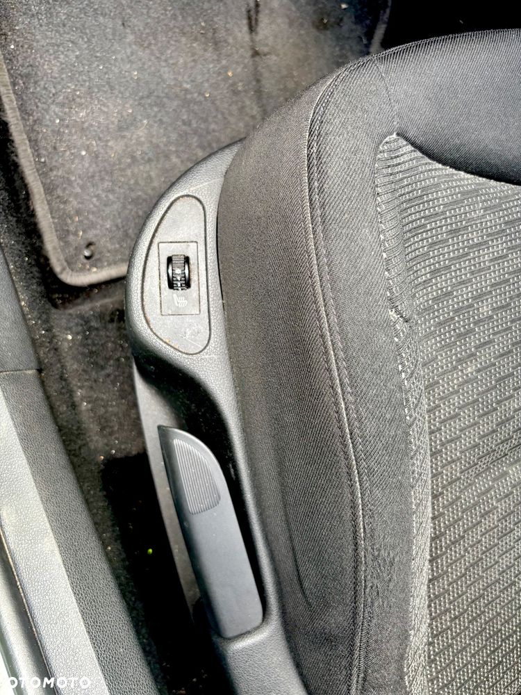 Peugeot 308 1.6 Premium - 11