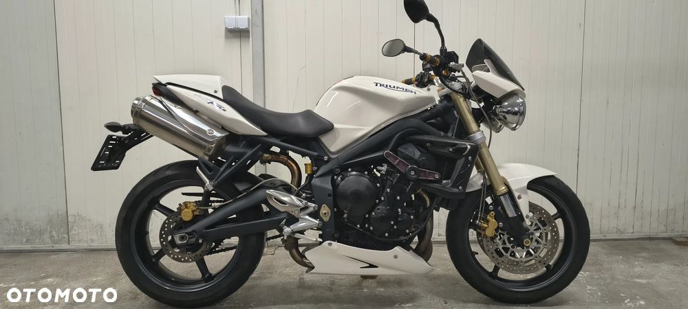 Triumph Speed Triple - 1
