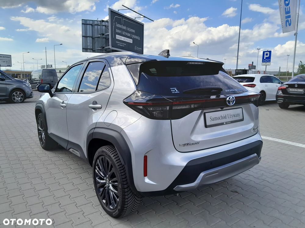 Toyota Yaris Cross Hybrid 1.5 Adventure 4x4 - 4