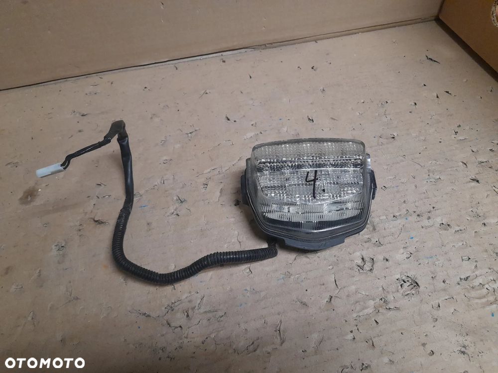 LAMPA TYŁ HONDA VFR 800 X CROSSRUNNER (7472917260) - 1