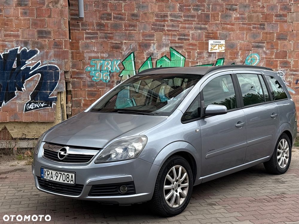 Opel Zafira 1.6 - 8