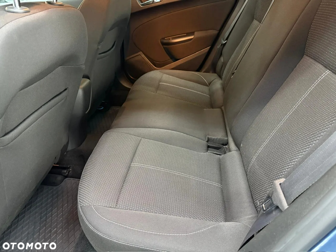Opel Astra 1.4 Turbo Sports Tourer - 24