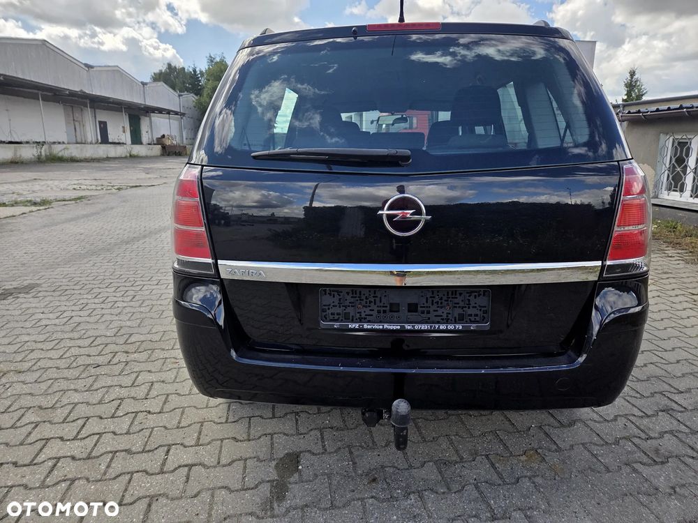 Opel Zafira - 8