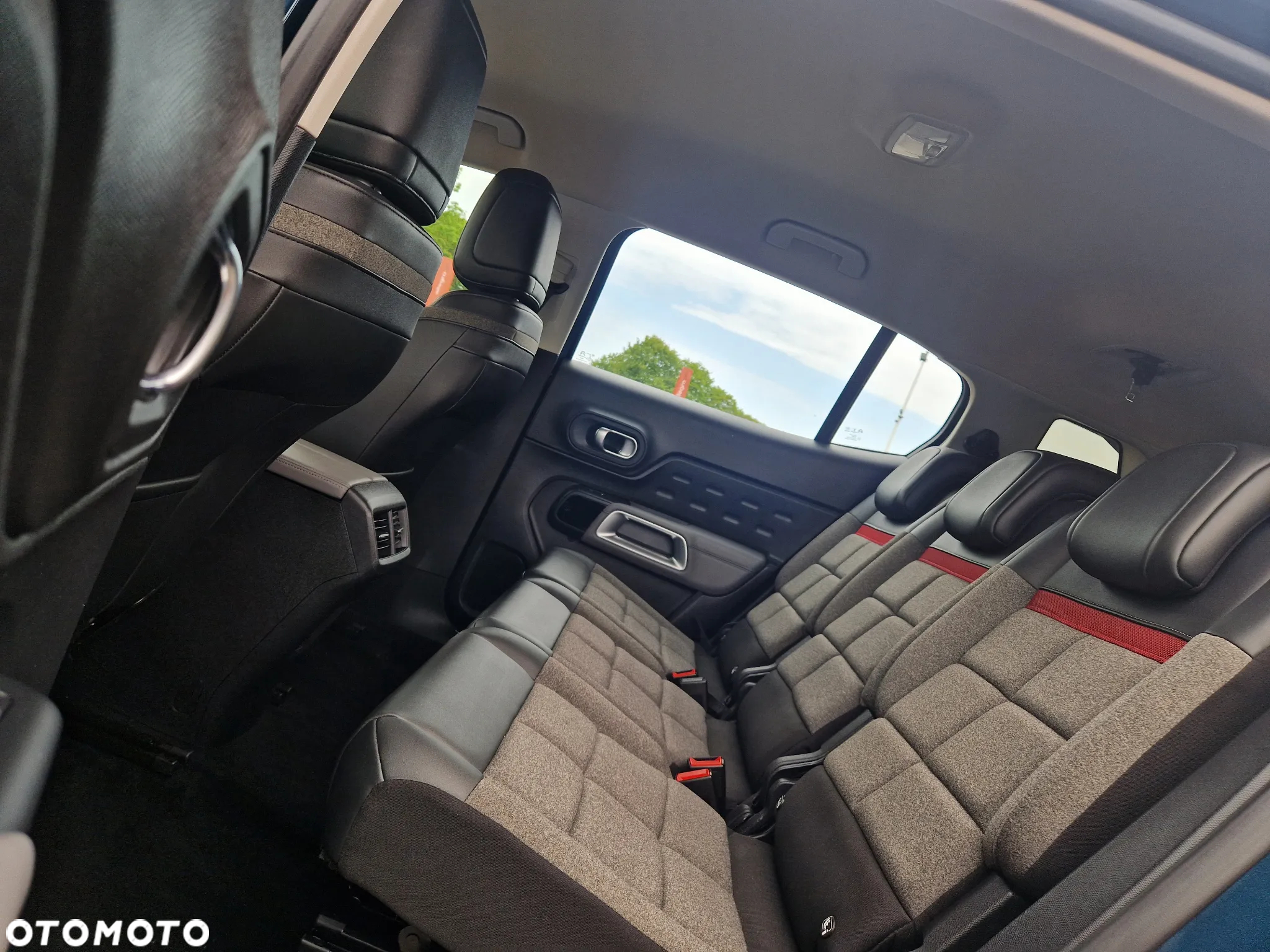 Citroën C5 Aircross BlueHDI 130 S&S EAT8 SHINE - 33