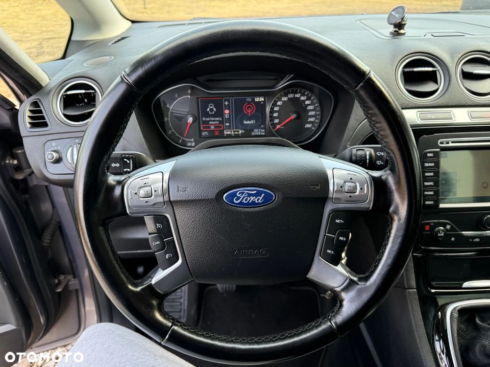 Ford S-Max 2.0 TDCi DPF Titanium - 30