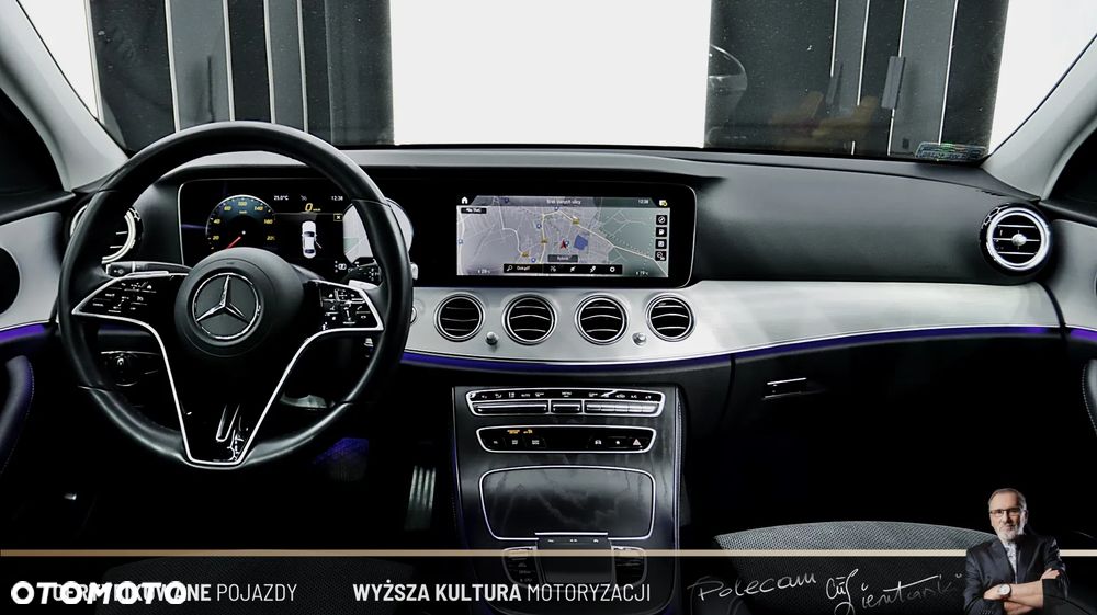 Mercedes-Benz Klasa E 220 d - 17