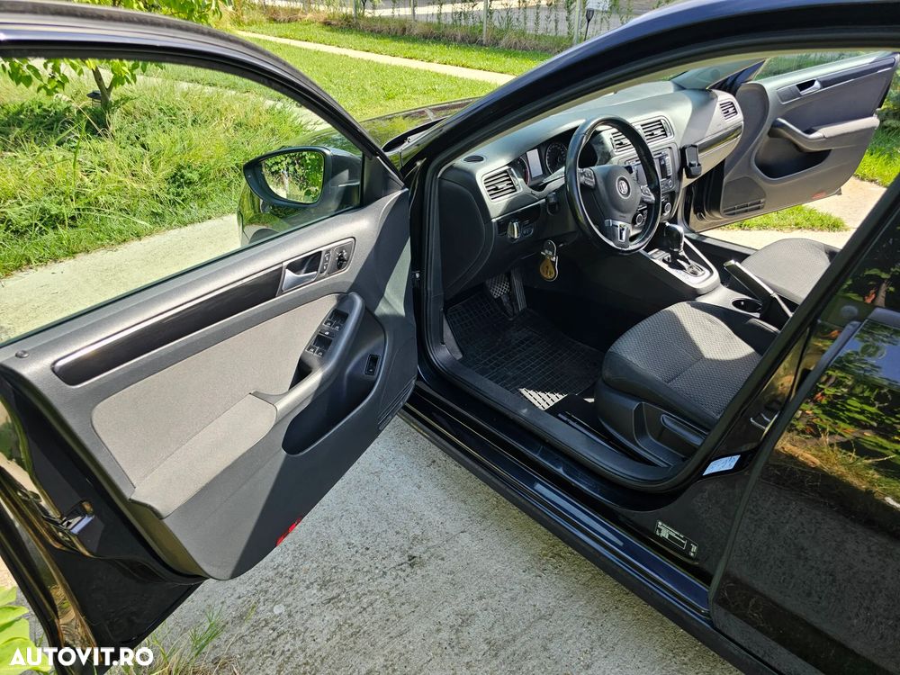Volkswagen Jetta 2.0 TDI DPF Comfortline DSG - 35