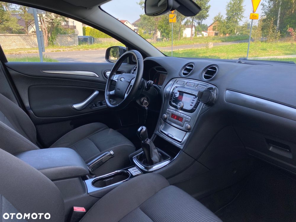 Ford Mondeo 2.0 Titanium - 8