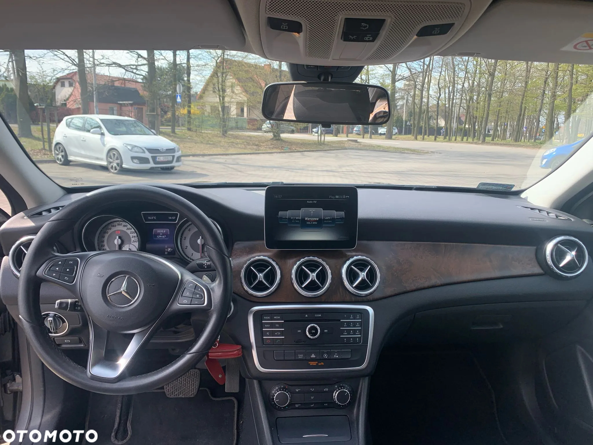 Mercedes-Benz GLA - 7