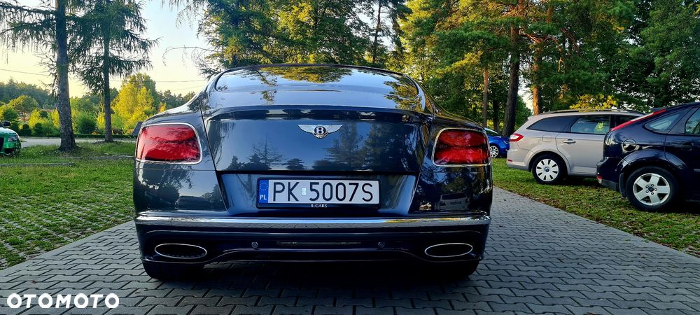 Bentley Continental GT - 7