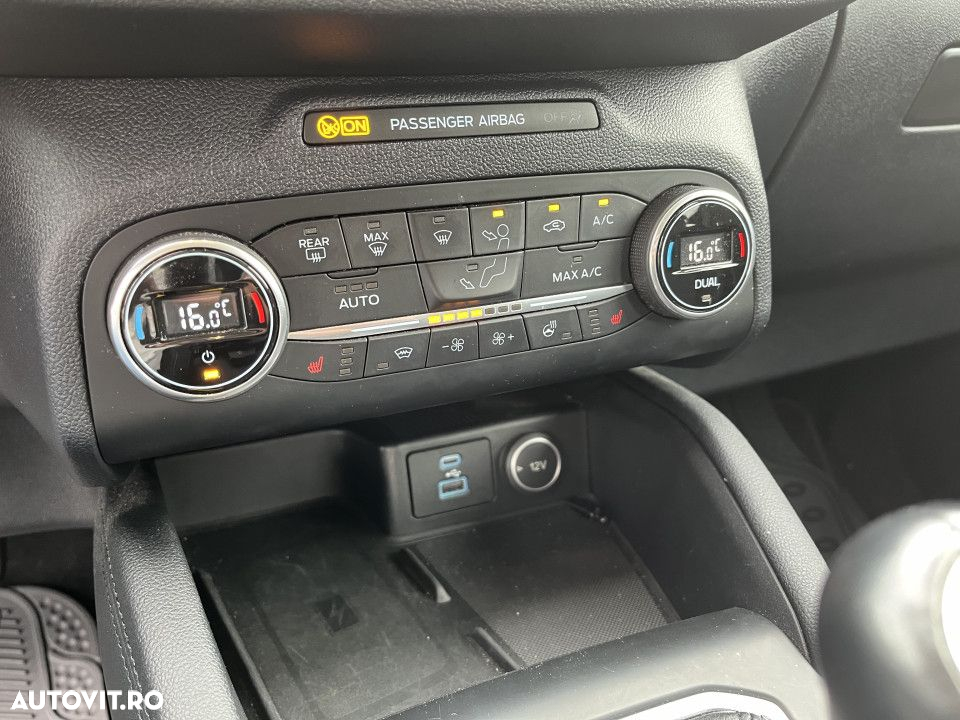 Ford Kuga - 16