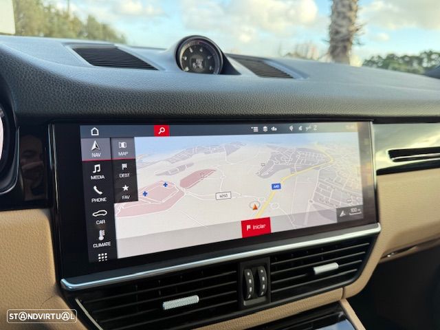 Porsche Cayenne E-Hybrid Tiptronic S - 29