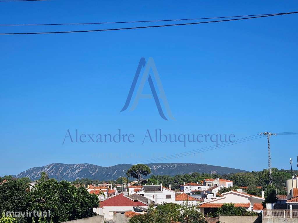 Oportunidade de Investimento , 2 Lotes de Terreno / 1.398 m² - Grande imagem: 4/13