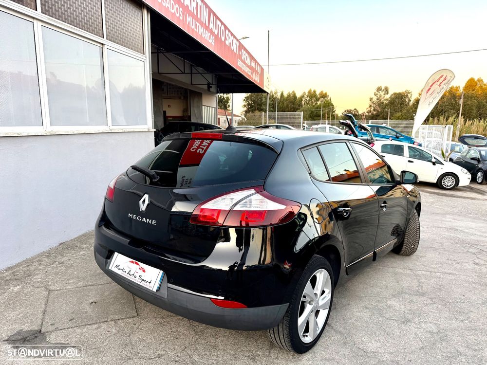 Renault Mégane 1.2 TCE Limited SS - 9
