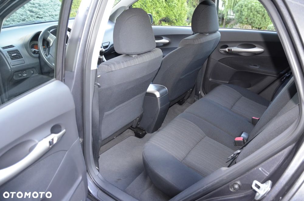 Toyota Auris 1.6 VVT-i Sol - 8