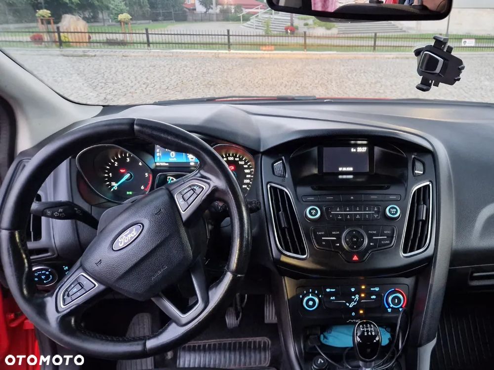 Ford Focus - 10