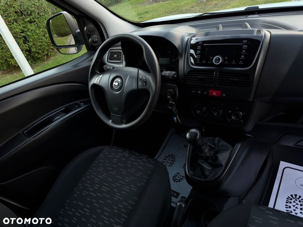 Opel Combo - 34