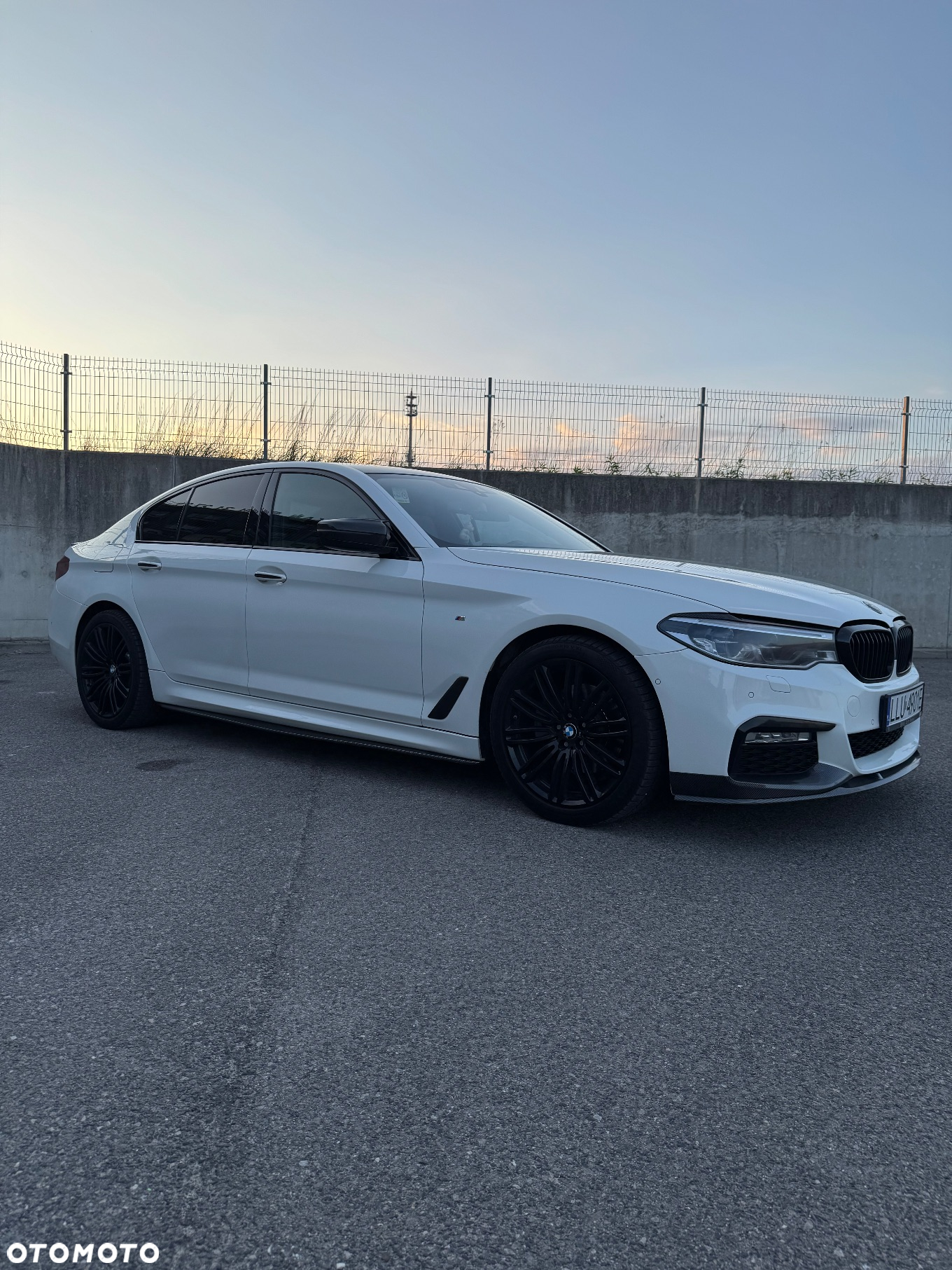BMW Seria 5 520d M Sport sport - 3